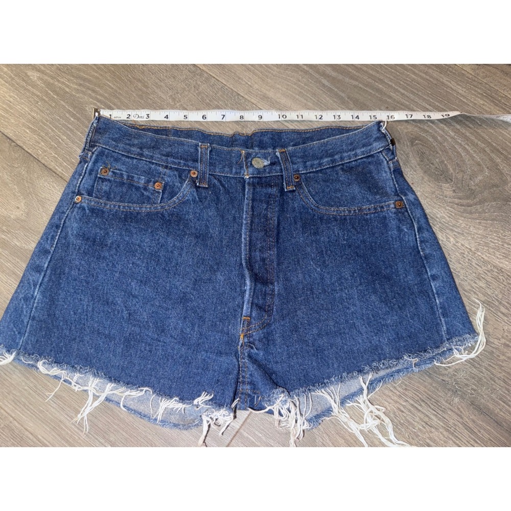 Vintage Levis 501 Cut Off Denim Shorts‎ Dark Wash Made in USA Womens 31 Waist